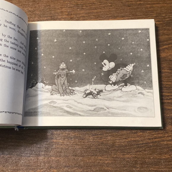 Vintage 1988 Mickey Mouse Movie Stories Book. Intro by Maurice Sendak - Picture 5 of 15